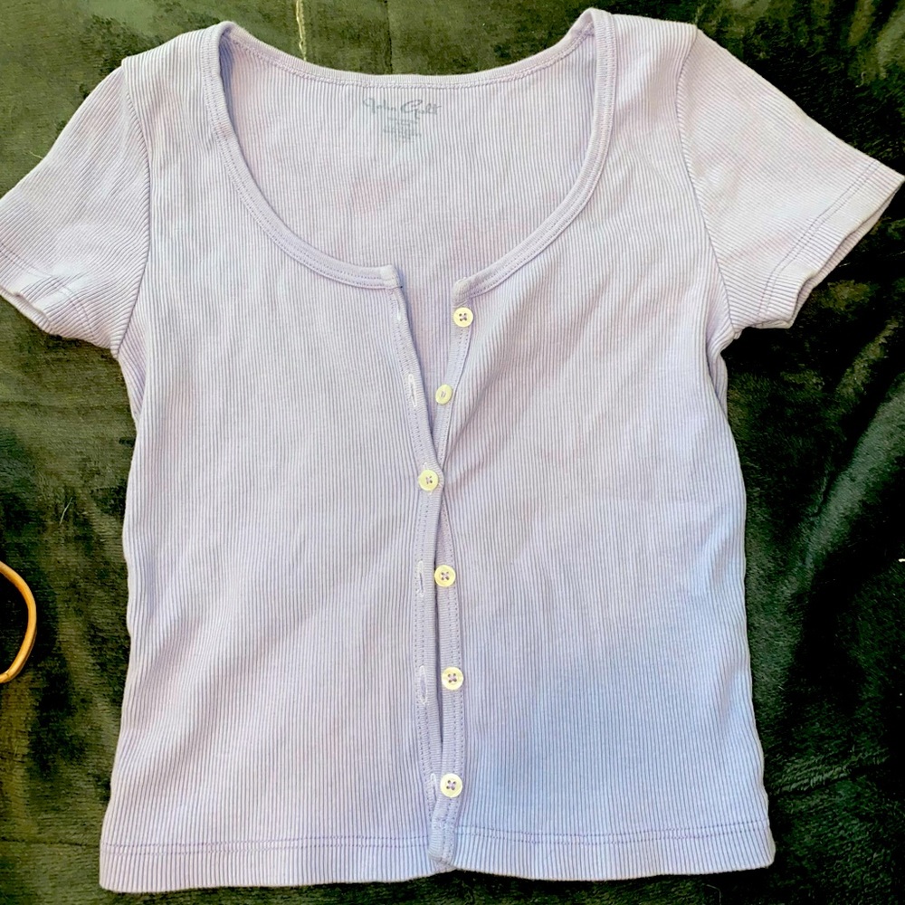 Light purple button up top